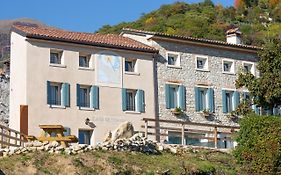 Casa Oltraval